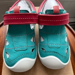 Brand New Keen Sandals, Size 7T, Lake Green/Teaberry